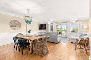 Condo (#315 - Pets) | In-room dining - Brass Rail Villas by Tybee Vacation Rentals (Tybee Island)