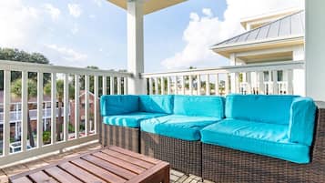 Condo, Berbilang Katil, Pool Access, Garden View (#11 - No Pets) | Pemandangan dari bilik