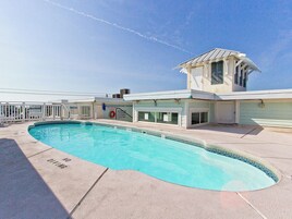 Piscine extérieure