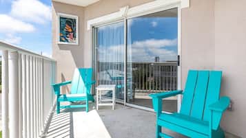 Condo, Multiple Beds, Pool Access, Partial Ocean View (#635 - No Pets) | Property grounds