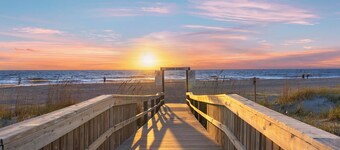 Ocean Song by Tybee Vacation Rentals