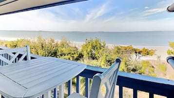 Condo, 1 King Bed with Sofa bed, Pool Access, Ocean View (#B311 - No Pets) | Property grounds