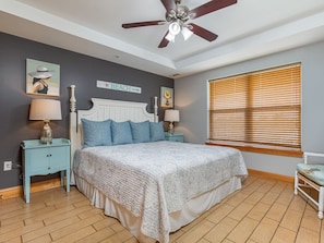 Condo, 1 King Bed with Sofa bed, Pool Access, Beach View (#136 - Pets)