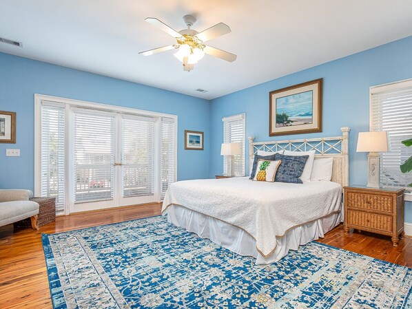House, Multiple Beds, Kitchen, Partial Ocean View