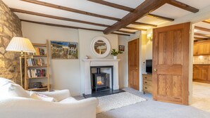 TV - Fairview, Ampleforth, North York Moors (Ampleforth)