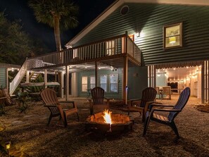 Property grounds - All Decked Out by Tybee Vacation Rentals (Tybee Island)