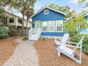 Property grounds - Annas Cabana by Tybee Vacation Rentals (Tybee Island)