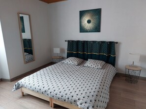 3 camere, ferro/asse da stiro, culla da viaggio, Wi-Fi gratuito