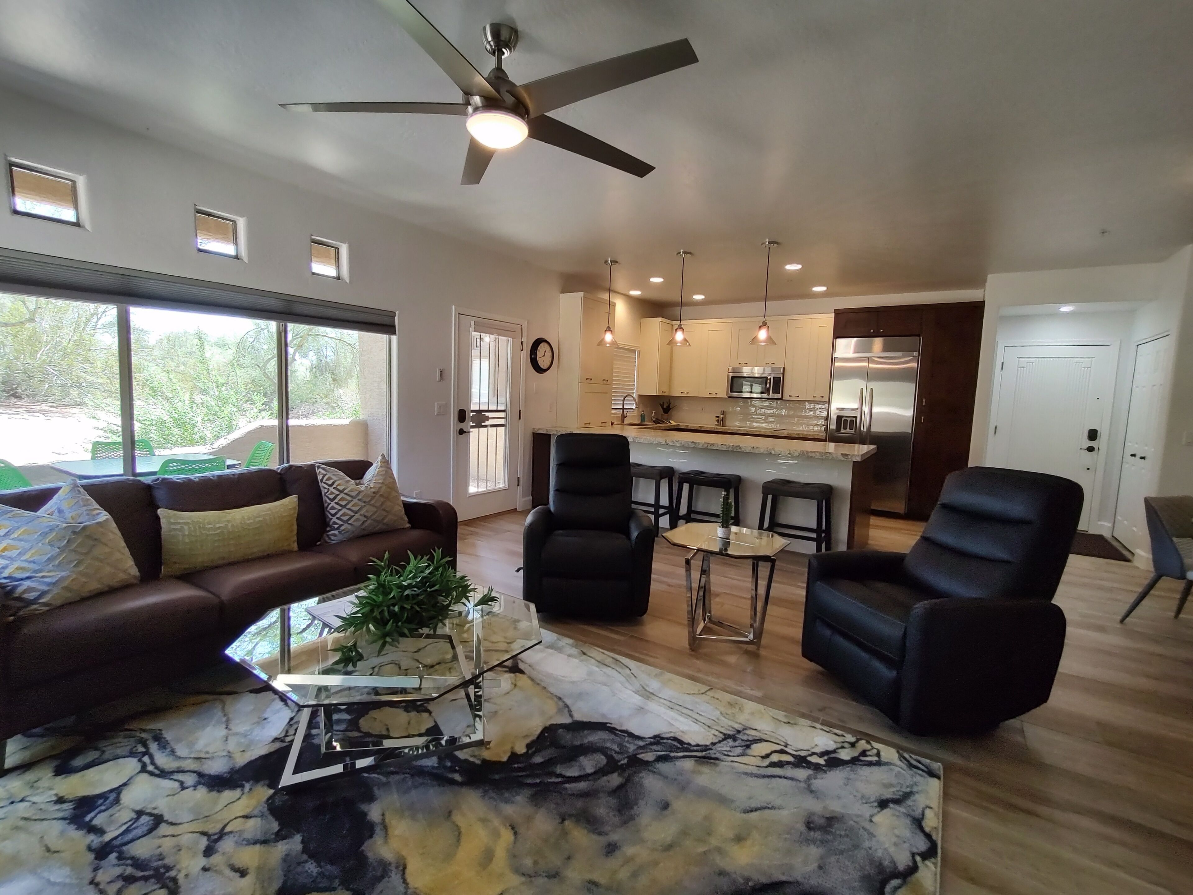 Desert Mirage - upscale condo in the heart of North Scottsdale