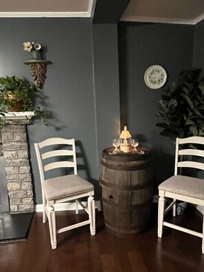 Luokittelematon kuva, 4 kautta 49, painike