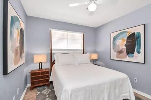 3 bedrooms, desk, iron/ironing board, travel cot