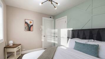 3 chambres, fer et planche à repasser, lit parapluie, Wi-Fi