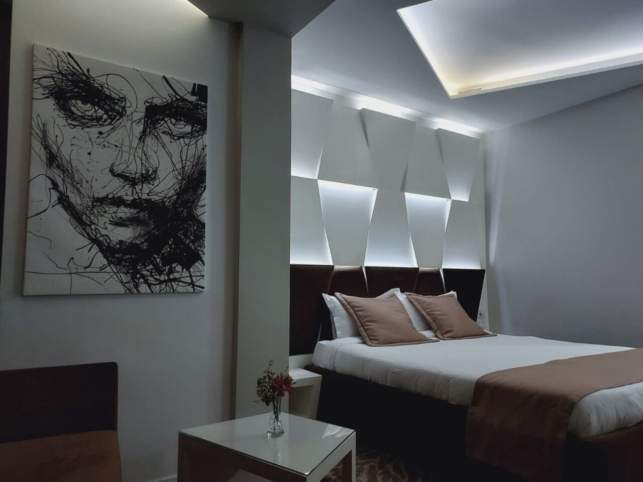 Dobbeltrom | Safe på rommet, lydisolert, strykejern/-brett og barnesenger (inkludert)