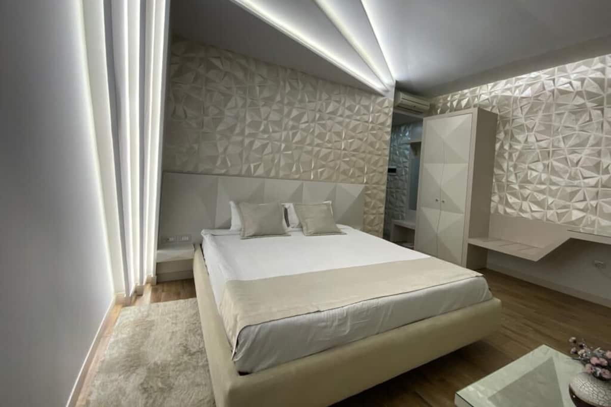 Studiosuite | Safe på rommet, lydisolert, strykejern/-brett og barnesenger (inkludert)