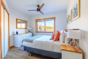 2 chambres, bureau, fer et planche à repasser, Wi-Fi gratuit