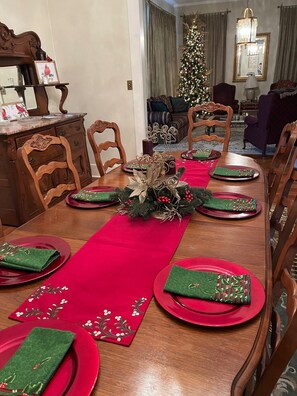 Interior - Historical Natchitoches Home, close to downtown and Cane River. (Natchitoches)