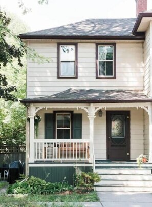 Exterior - Sunlit + Tranquil 2 Bedroom Home | Rewild House (Picton)