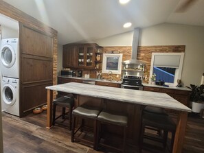 Fridge, microwave, oven, stovetop - Outdoorsman's Paradise at The Shady 180 - Lakeviews
Spa, Kayak, Golf, Hike, Fish (Waleska)