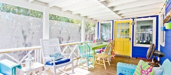 Blue Crab Cottage by Tybee Vacation Rentals