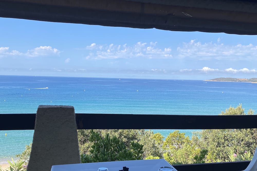 Hotel à Rena d'Oru