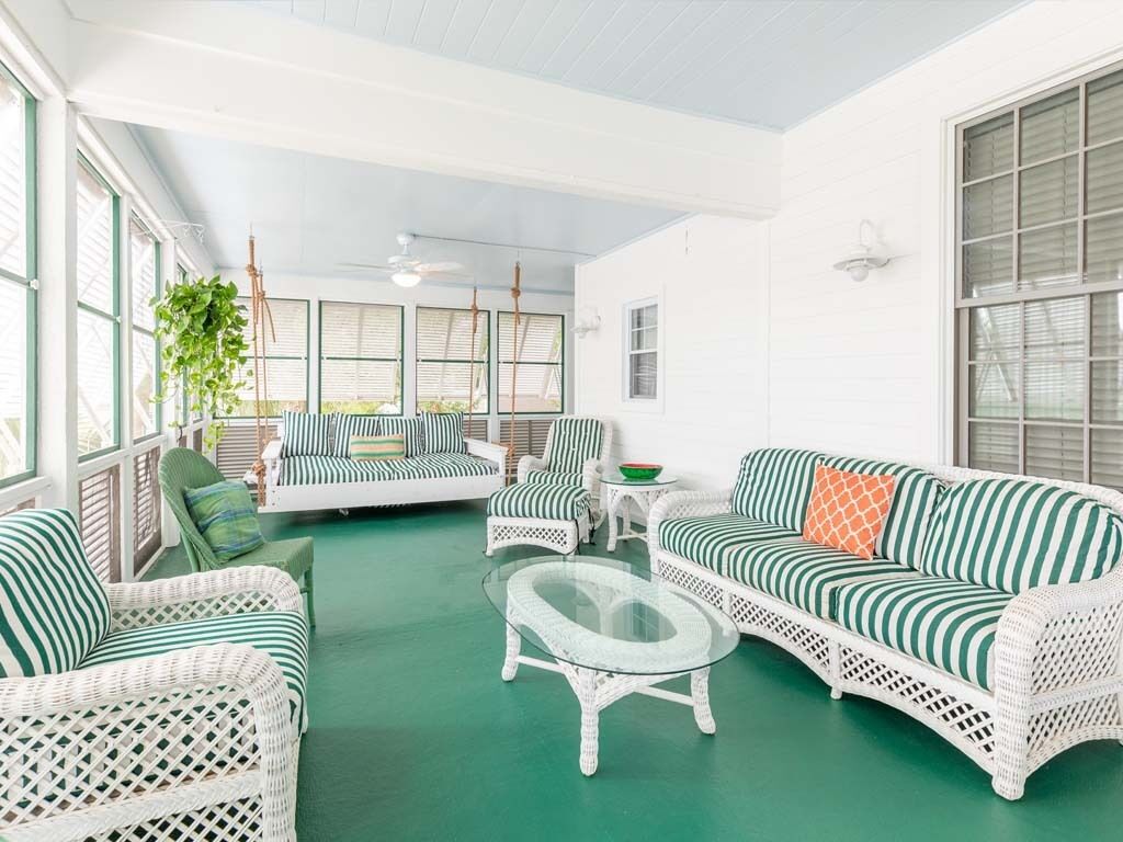 Ferienhaus, Mehrere Betten, eigener Pool, Gartenblick | Unterkunftsgelände