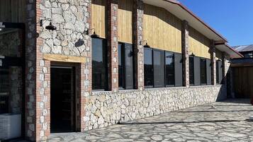 Free daily local cuisine breakfast