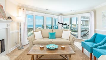 Condo, Multiple Beds, Kitchen, Ocean View | Living area | TV