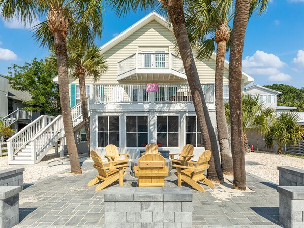 Terrace/patio - Dune A by Tybee Vacation Rentals (Tybee Island)