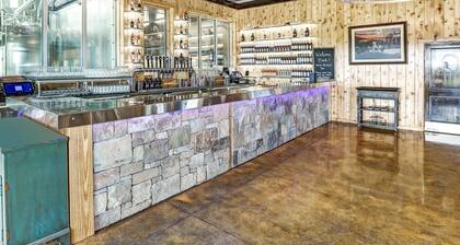 Mountain View Cabin in VA Wine Country