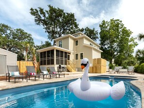 Outdoor pool - Flip Flop Lagoon by Tybee Vacation Rentals (Tybee Island)