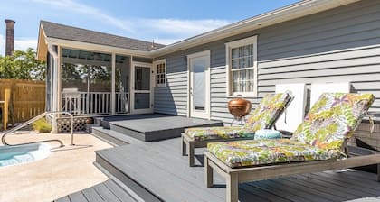 Frogtown Cottage by Tybee Vacation Rentals