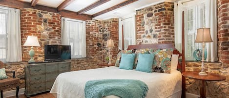 Condo, Multiple Beds, Kitchen, Garden View