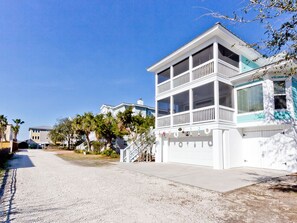 Exterior - Harrisons Hideaway by Tybee Vacation Rentals (Tybee Island)