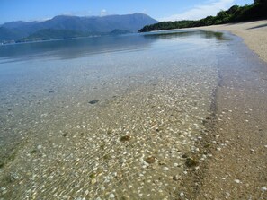 Beach nearby, sun loungers, beach towels - Mountain house with panoramic viewpoint. (Florianópolis)
