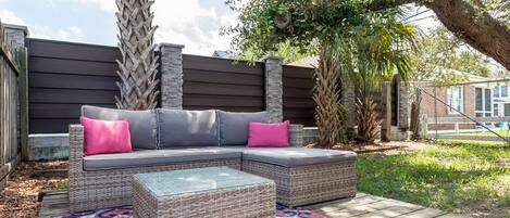 House, Multiple Beds, Kitchen, Garden View | Property grounds