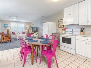 하우스, 침대(여러 개), 주방, 정원 전망 | 전용 주방 | 냉장고, 전자레인지, 오븐, 쿡탑