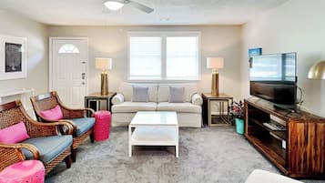 Leilighet, flere senger, kjøkken, hageutsikt | 3 soverom, individuelt dekorert og individuelt innredet