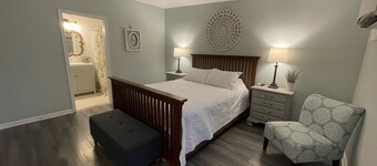 The Inn at Dirickson Creek - Room Three