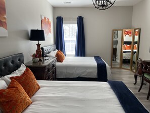 1 chambre, bureau, fer et planche à repasser, Wi-Fi gratuit