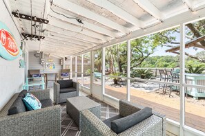 Rumah, Beberapa Tempat Tidur, dapur | Halaman properti