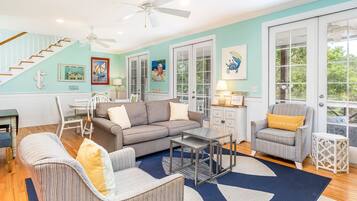 Rumah, Beberapa Tempat Tidur, dapur | Area keluarga | TV