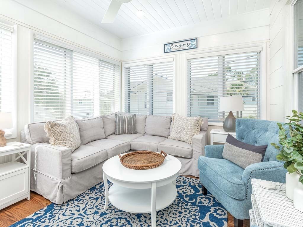 House, Multiple Beds, Kitchen, Garden View | Living area