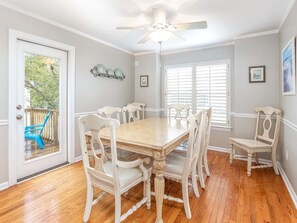 House, Multiple Beds, Kitchen, Garden View | Dining