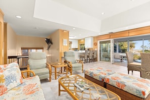 Living area - Ocean Walk by Tybee Vacation Rentals (Tybee Island)