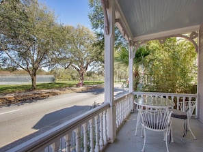 Property grounds - Park View A by Tybee Vacation Rentals (Savannah)