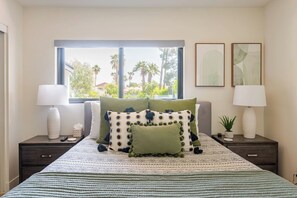 4 bedrooms, iron/ironing board, travel cot, free WiFi