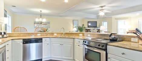 House, Multiple Beds, Kitchen, Partial Sea View | Private kitchen | Fridge, microwave, oven, stovetop