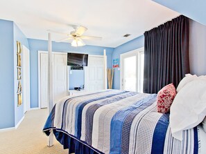 House, Multiple Beds, Kitchen | 3 bedrooms, individually decorated, individually furnished - Sandys North Shore by Tybee Vacation Rentals (Tybee Island)