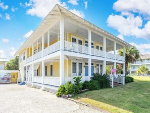Exterior - Sea View 2 by Tybee Vacation Rentals (Tybee Island)