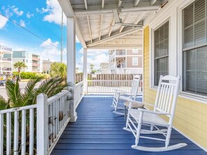 Property grounds - Sea View 2 by Tybee Vacation Rentals (Tybee Island)